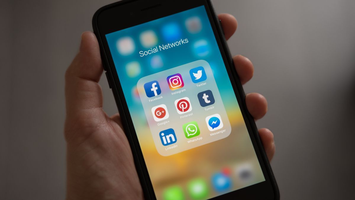 กริด Reels Instagram จัดใหม่ตาม engagement ใน Sort Feed