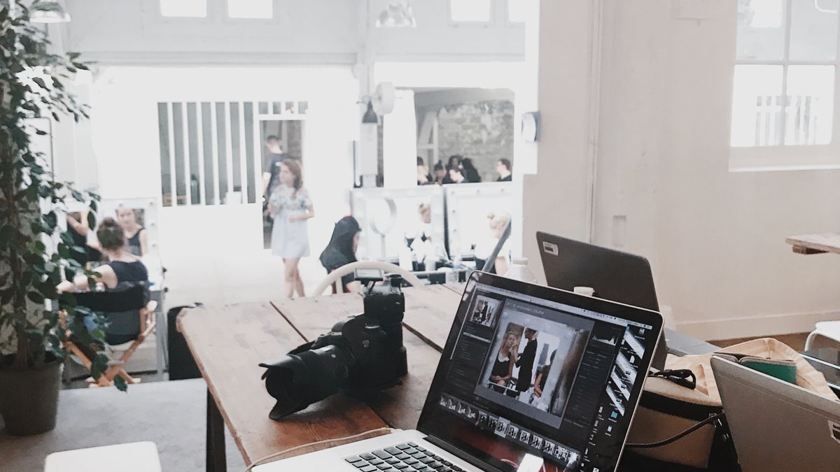 Phiên âm video TikTok và Instagram thành văn bản có thể tìm với tag Hook, Script và CTA